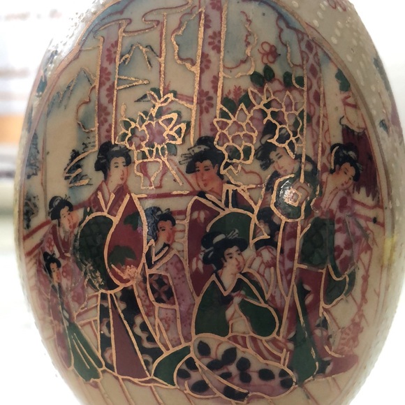 Vintage Japanese Painted Egg Figurine - Picture 6 of 14